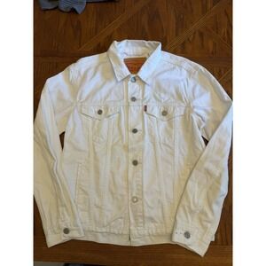 Levi Strauss & Co. Woman's White Denim Jacket, Size M, Button Front, Pockets